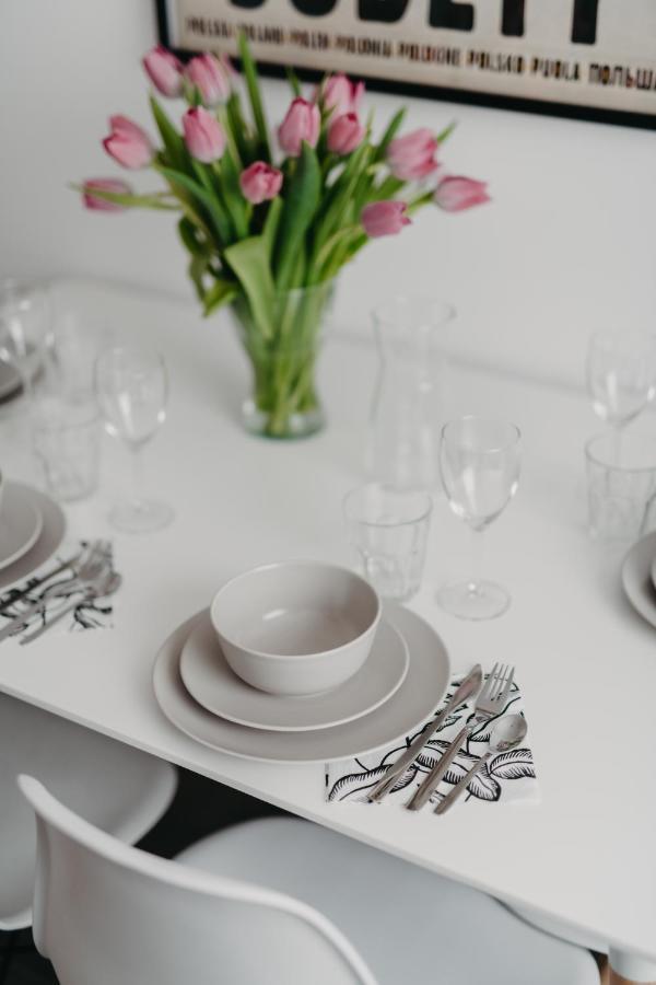 Jeleni Zakatek - Apartament W Stolicy Karkonoszy เยเลเนียกูรา ภายนอก รูปภาพ