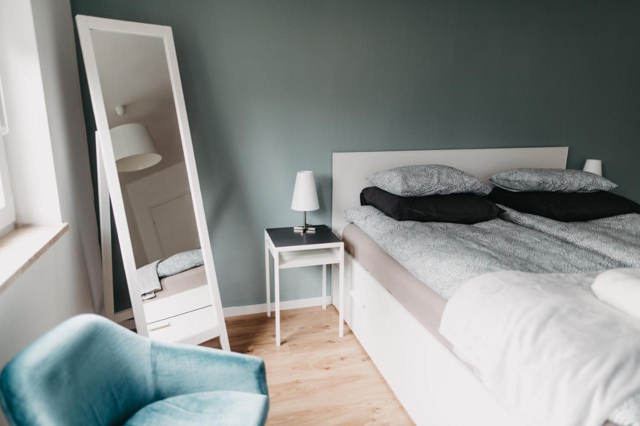 Jeleni Zakatek - Apartament W Stolicy Karkonoszy เยเลเนียกูรา ภายนอก รูปภาพ