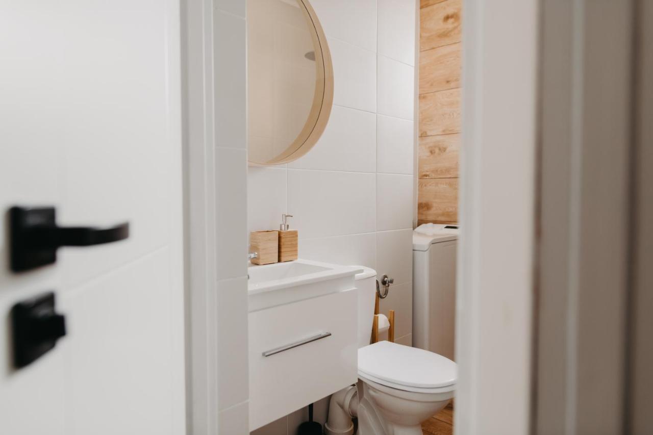 Jeleni Zakatek - Apartament W Stolicy Karkonoszy เยเลเนียกูรา ภายนอก รูปภาพ